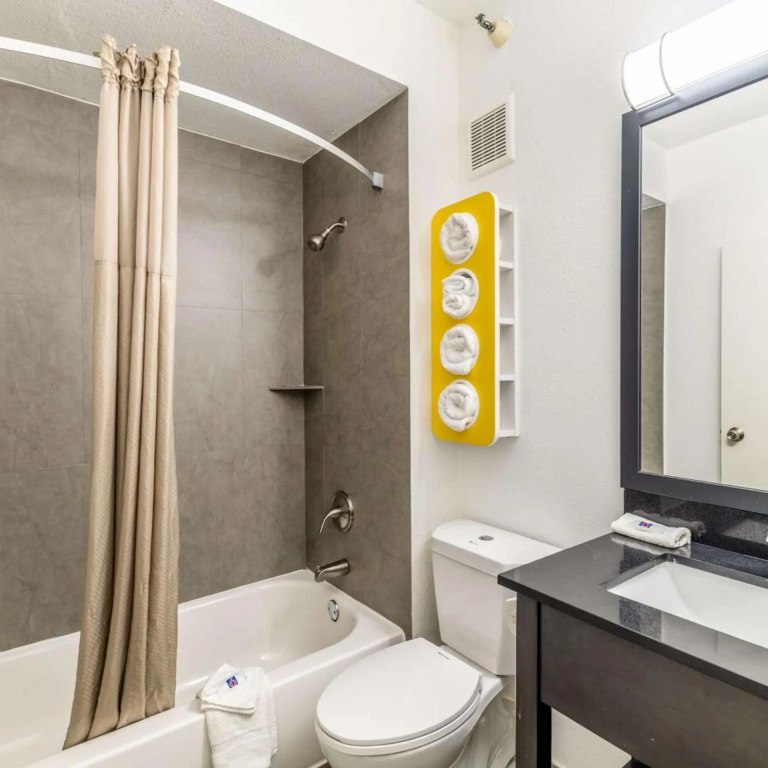 Motel 6-Lewisville, TX - Medical City