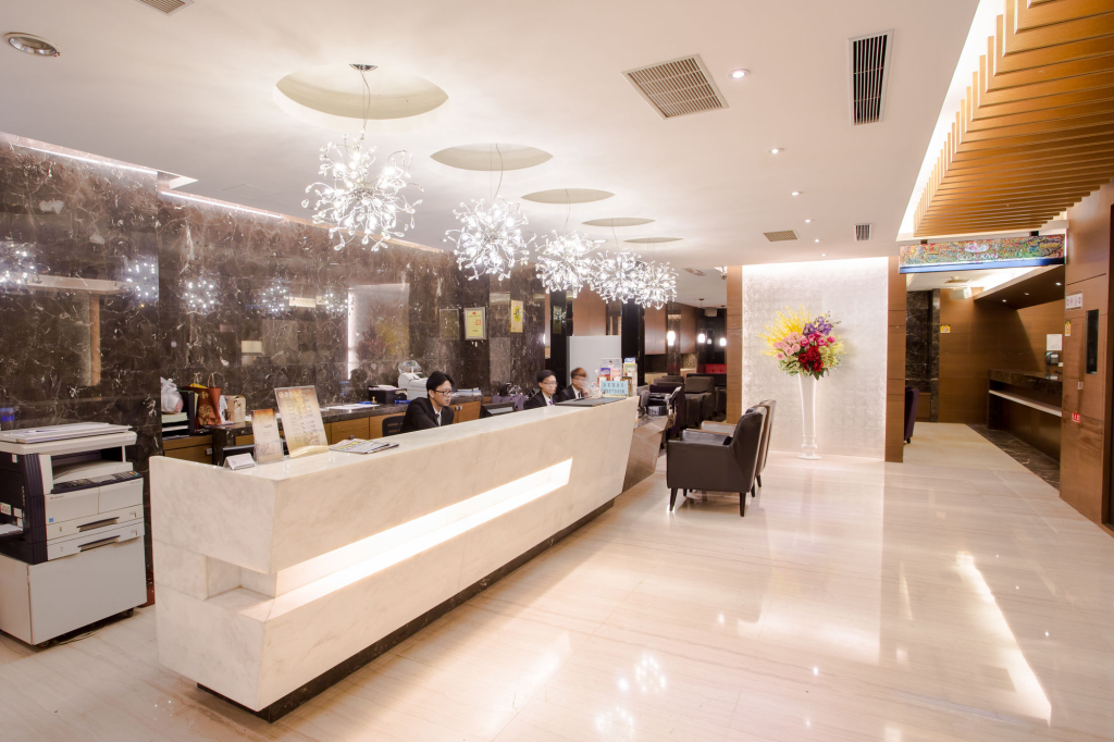 Mou Hotel Debao