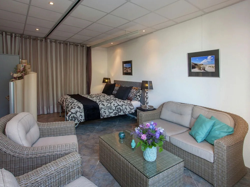 Charming Holiday Home in Katwijk South Holland with terrace