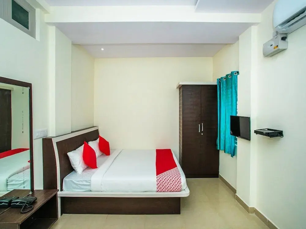 Rg Residency By OYO Rooms