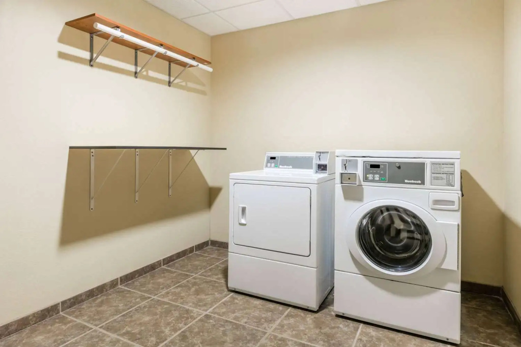 Days Inn by Wyndham Salado