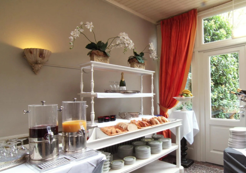 Hotel DOrangerie