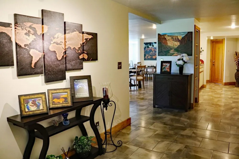 Sheridan House Inn - Только для взрослых