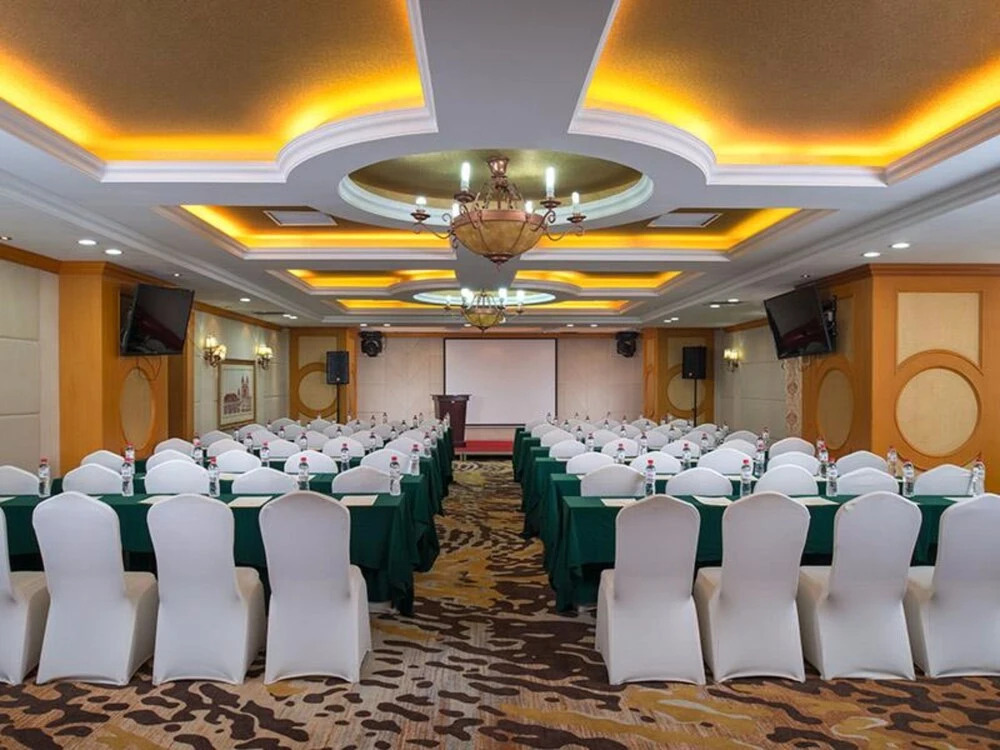 Vienna International Hotel Shenyang Railway Station