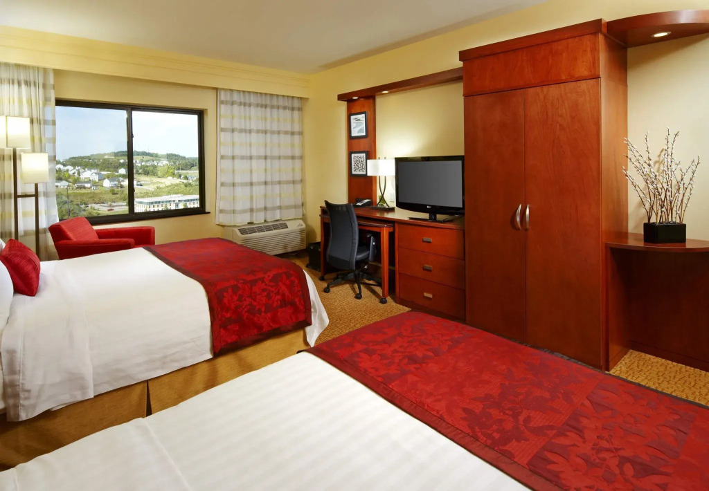 Courtyard by Marriott Pittsburgh Washington Meadow Lands