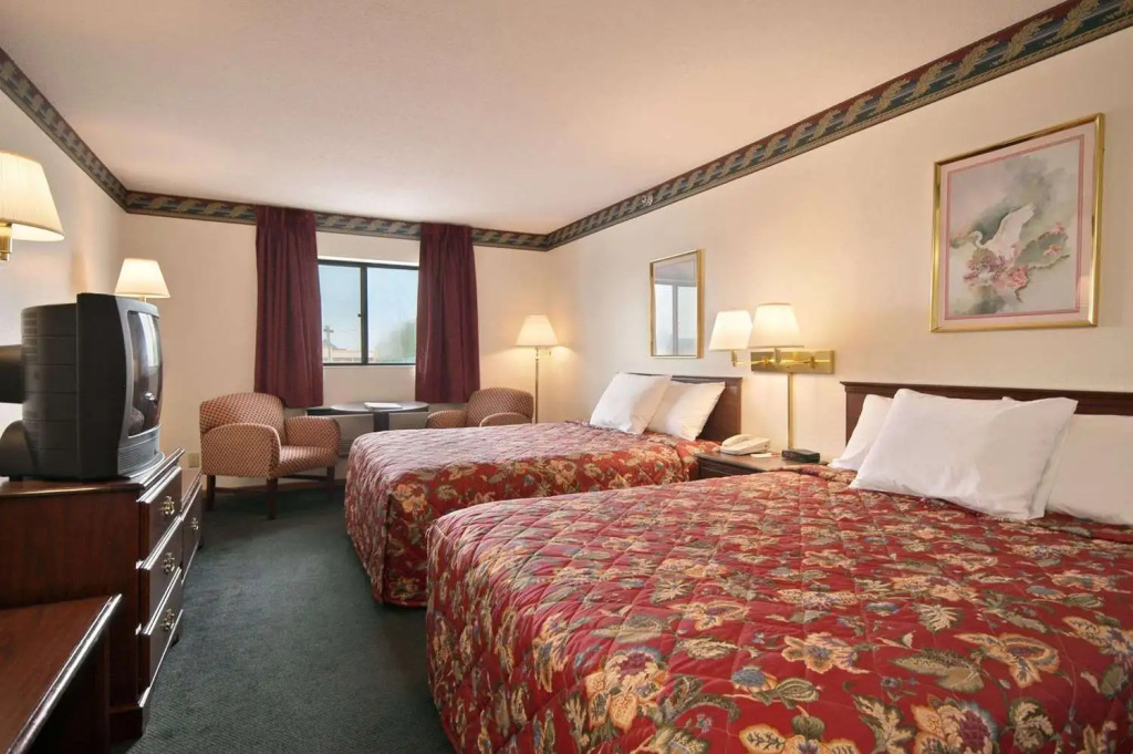 Knights Inn Crawfordsville