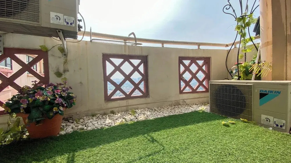 Modern Look 2Br At Puri Garden Apartment