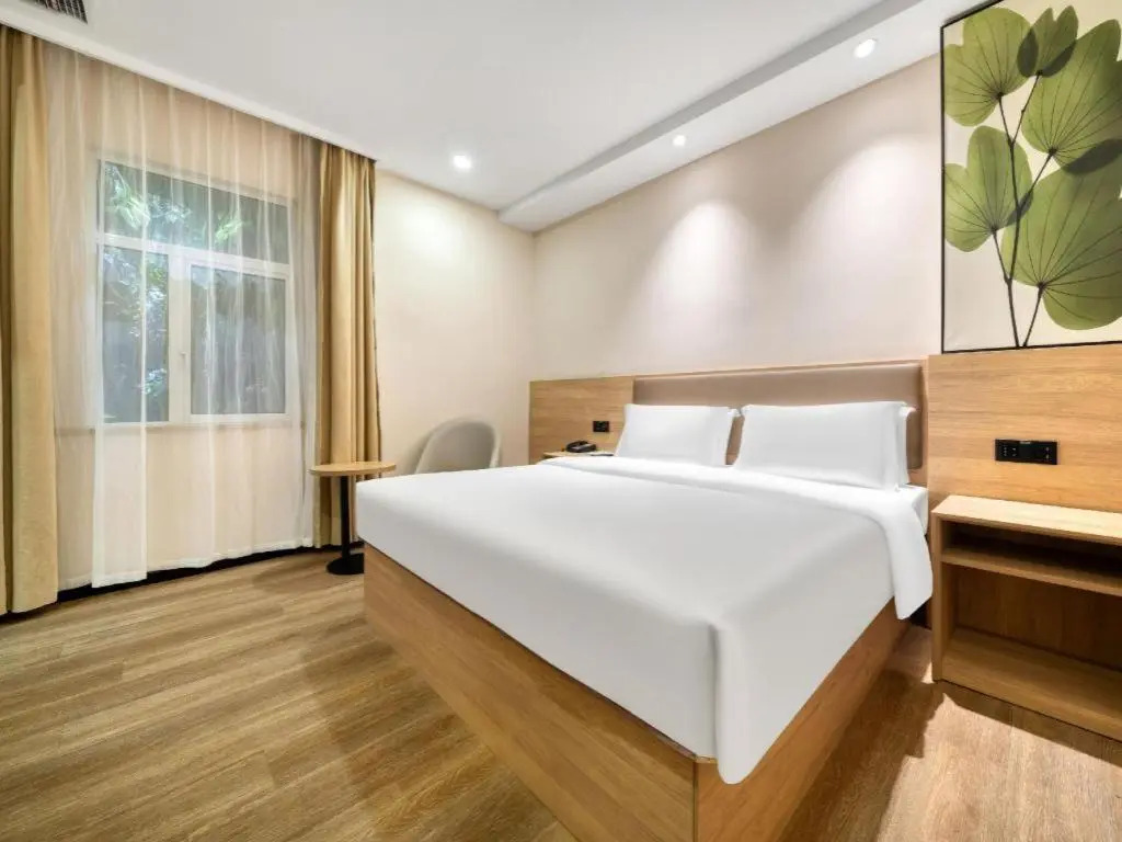 GreenTree Inn HuZhou AnJi YingBin Avenue Express Hotel