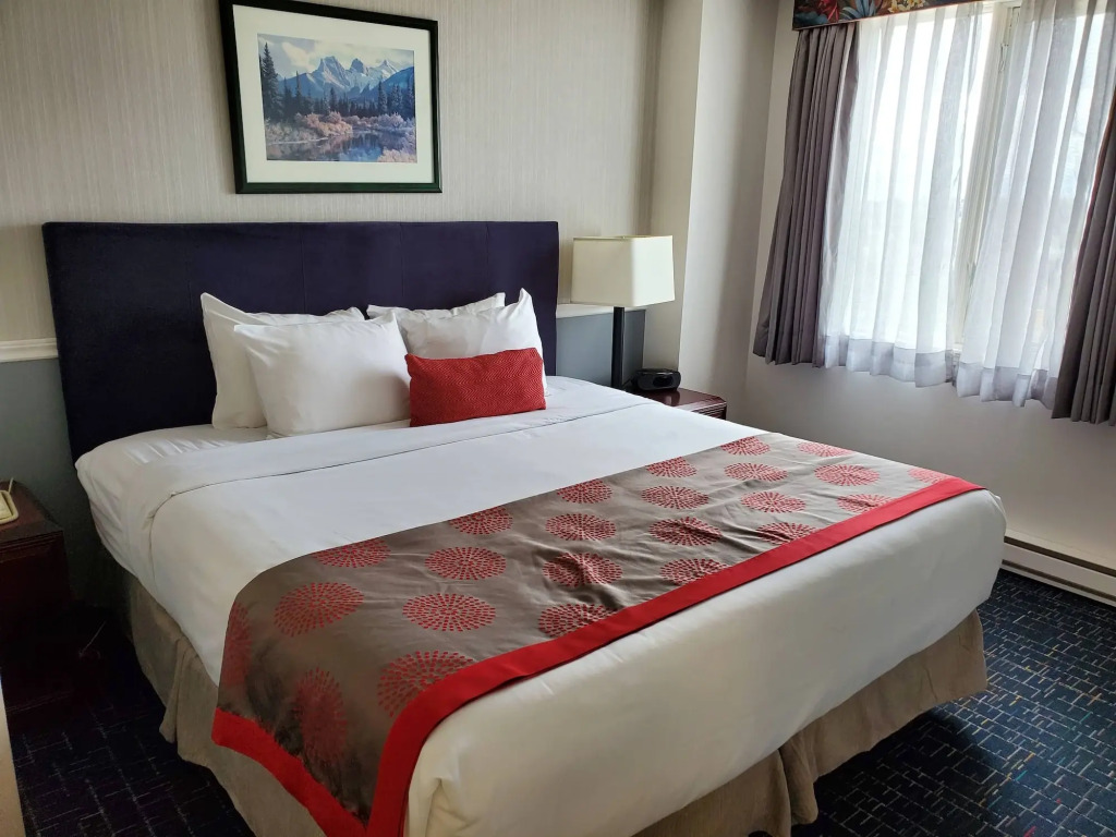 Divya Sutra Plaza and Conference Centre Calgary Airport