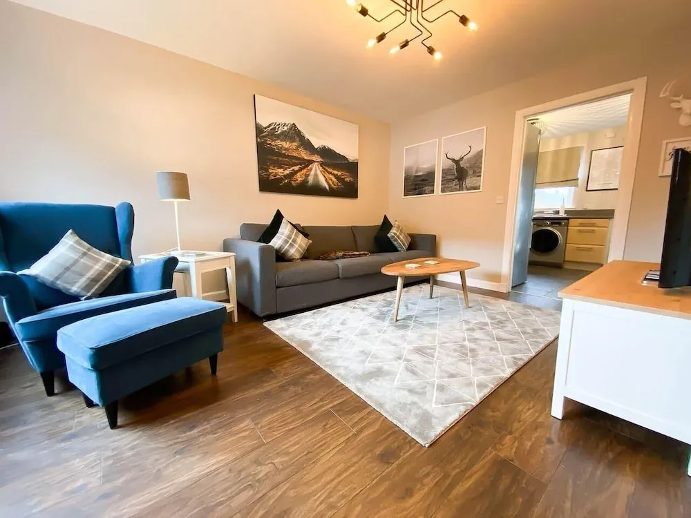 Modern Luxury 2bed Scottish Home