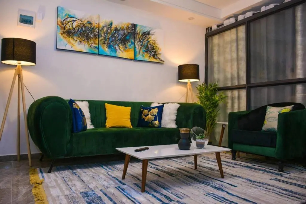Instant worthy 1B/R Travel Lovely Condo