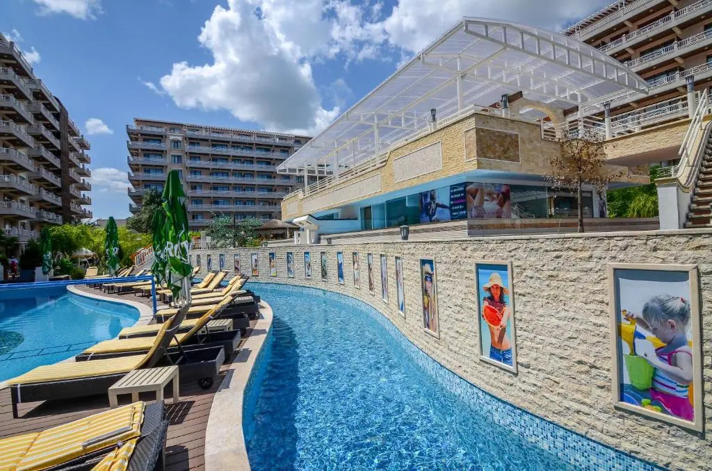 Phoenicia Holiday Resort
