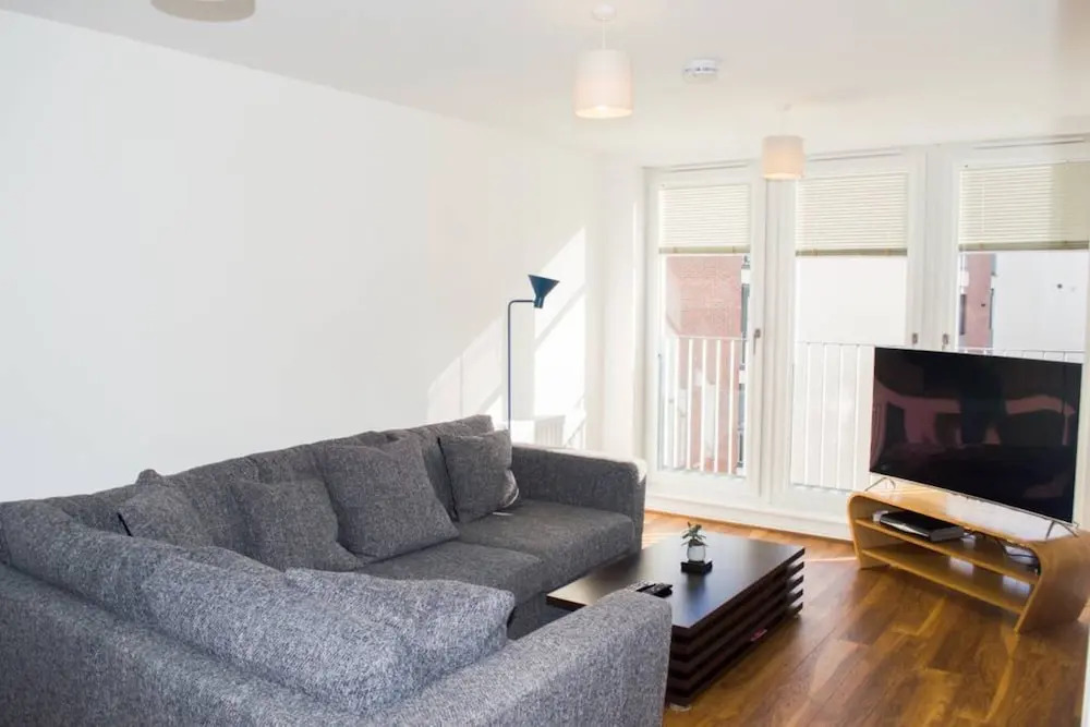 Modern 1 Bedroom Home