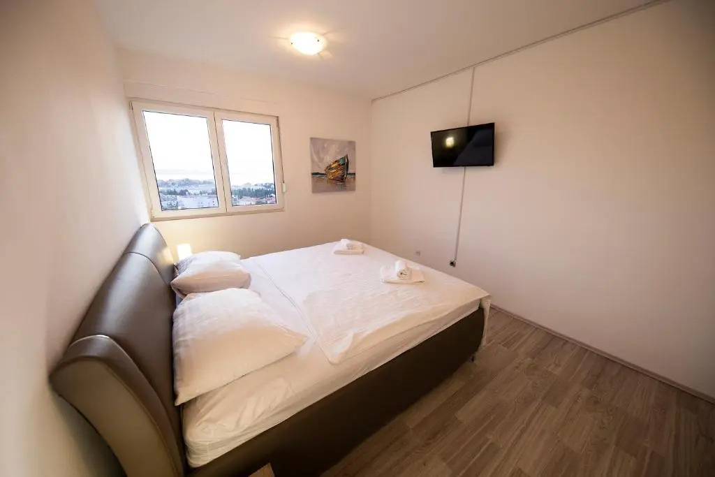 City&Sea view 2BR 4+2