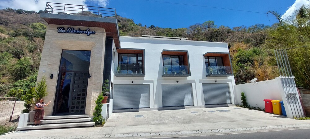 The Madevelyn in Atitlán