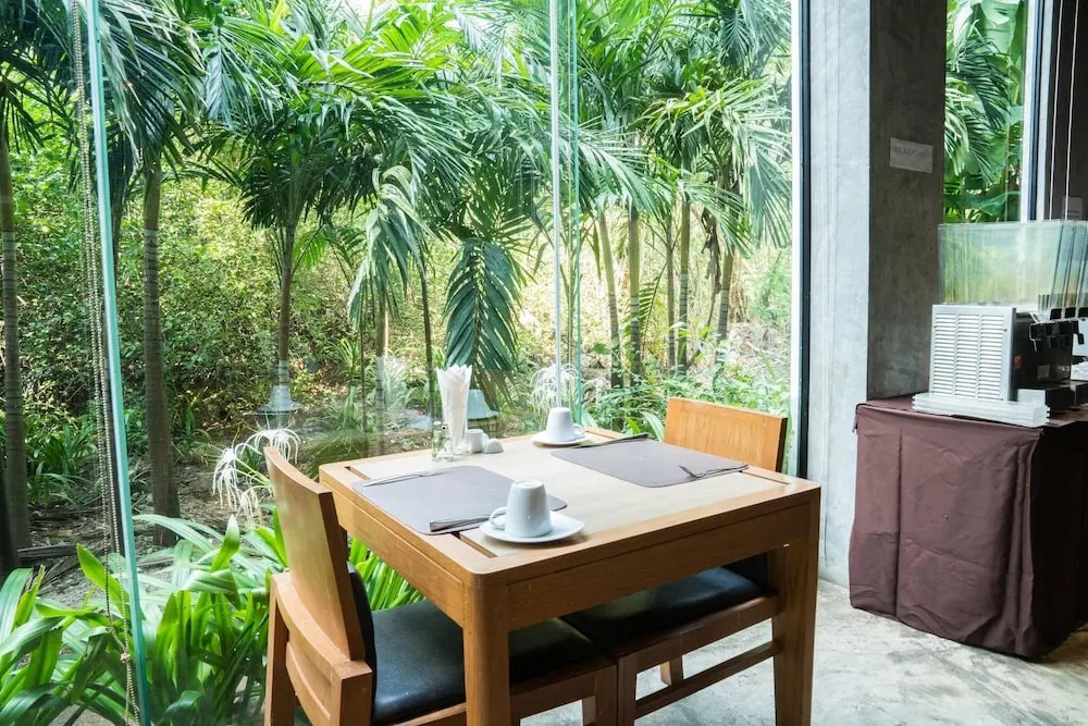 Exclusive holiday for any travellers !