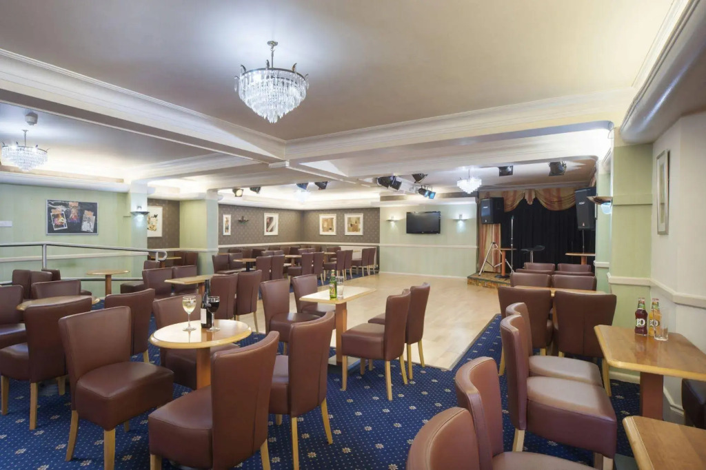 The Carlton Hotel