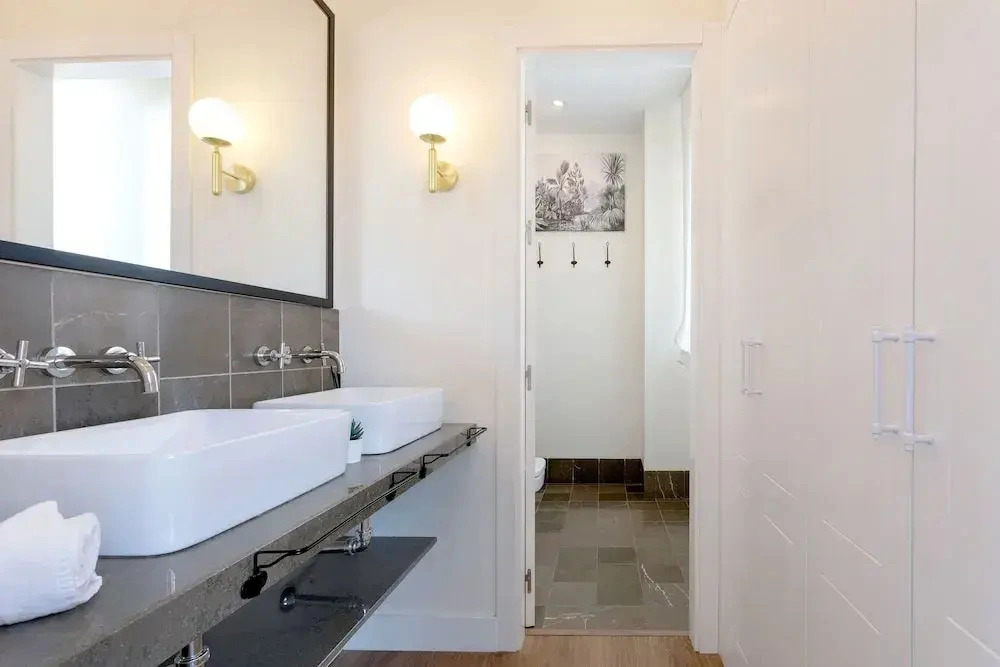 Genteel Home Almirante Lobo