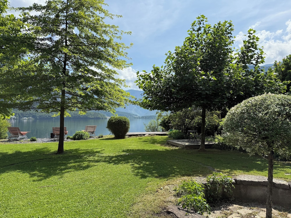Glück am See - Happy by the Lake