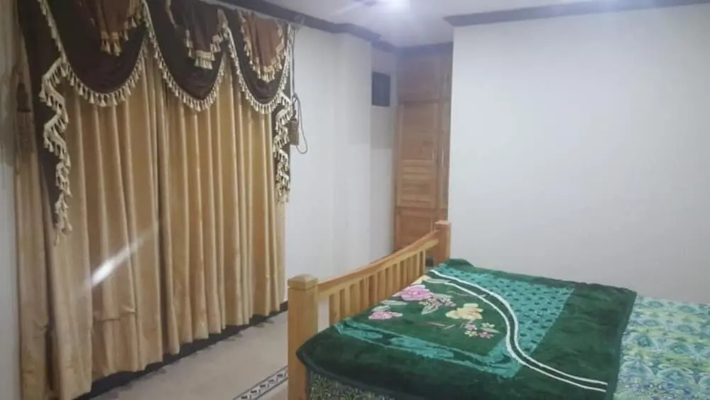 Zujaja Guest House