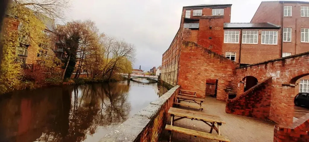 Riverside 2 Bedroom Victorian House Near City Centre - Kelham Island