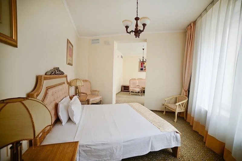 Visak Hotel