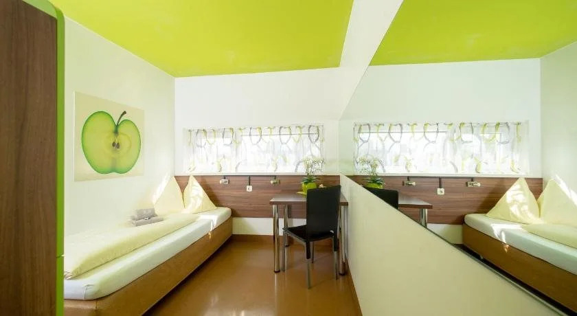 Hotel Greenrooms