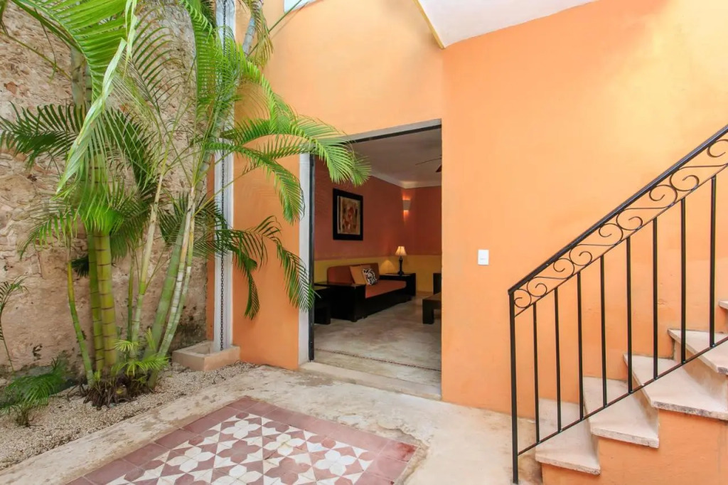 Casa Jade Hotel