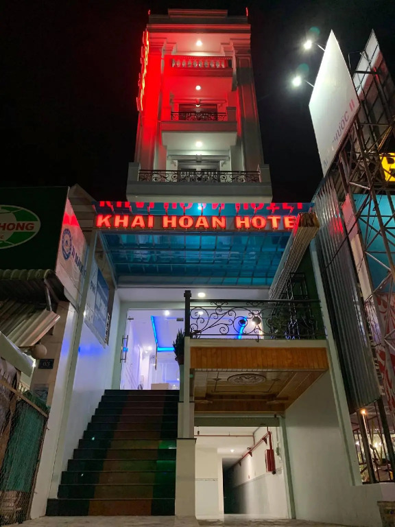 Khải Hoàn Luxury Hotel