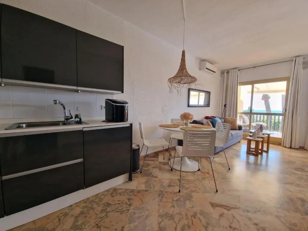 Front Line Beach Studio Apartment