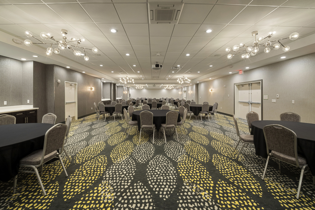 Holiday Inn & Suites Decatur-Forsyth by IHG