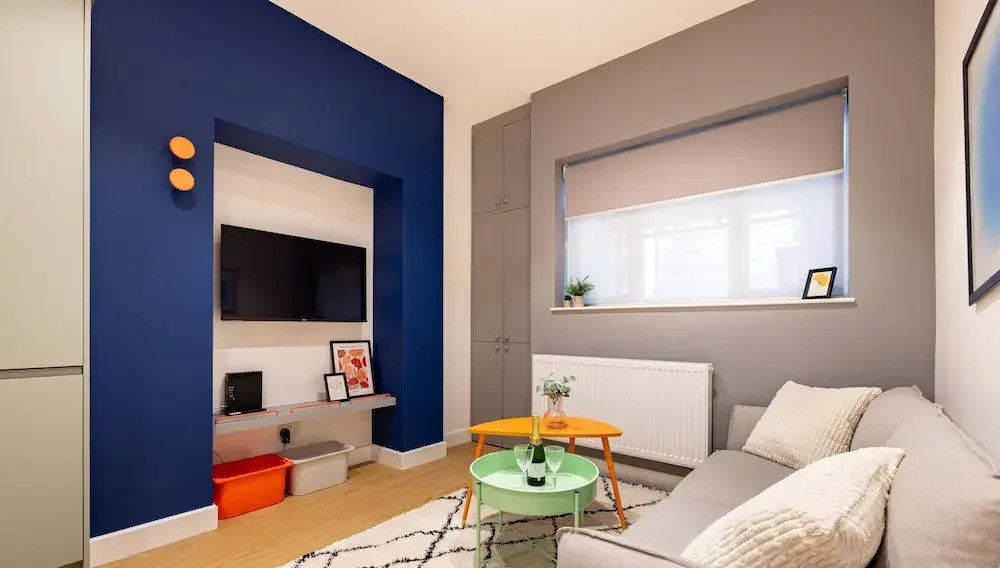 Pristine Apartment - Minutes From Angel Tube St