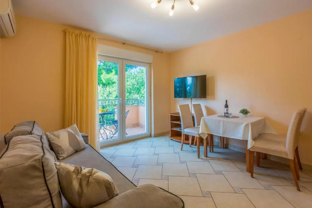 Amfora Apartments