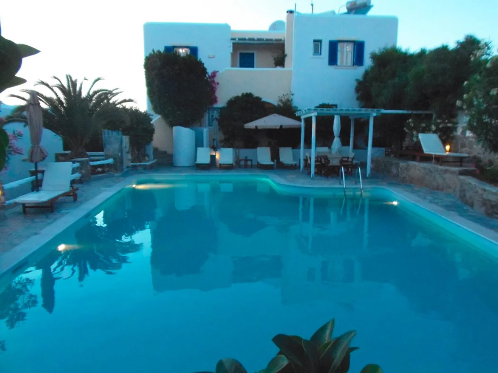 Hotel Manos