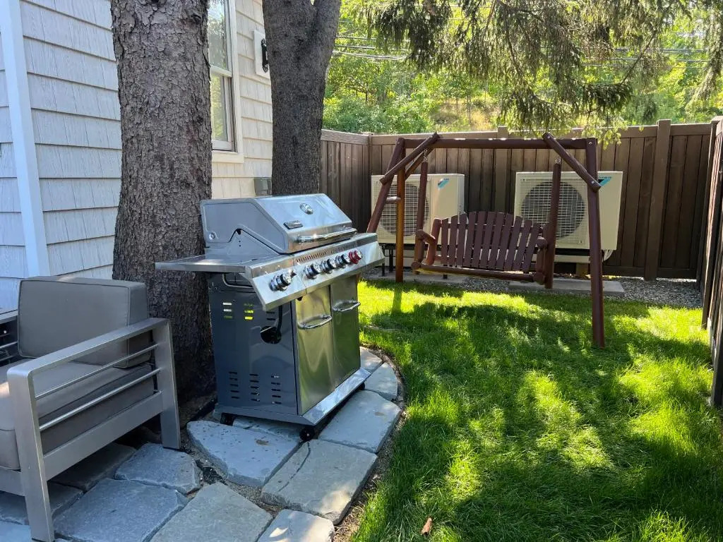 The Reminisce vacation home 5br/3bt,downtown BH