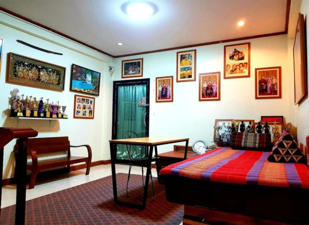 T2B Hostel