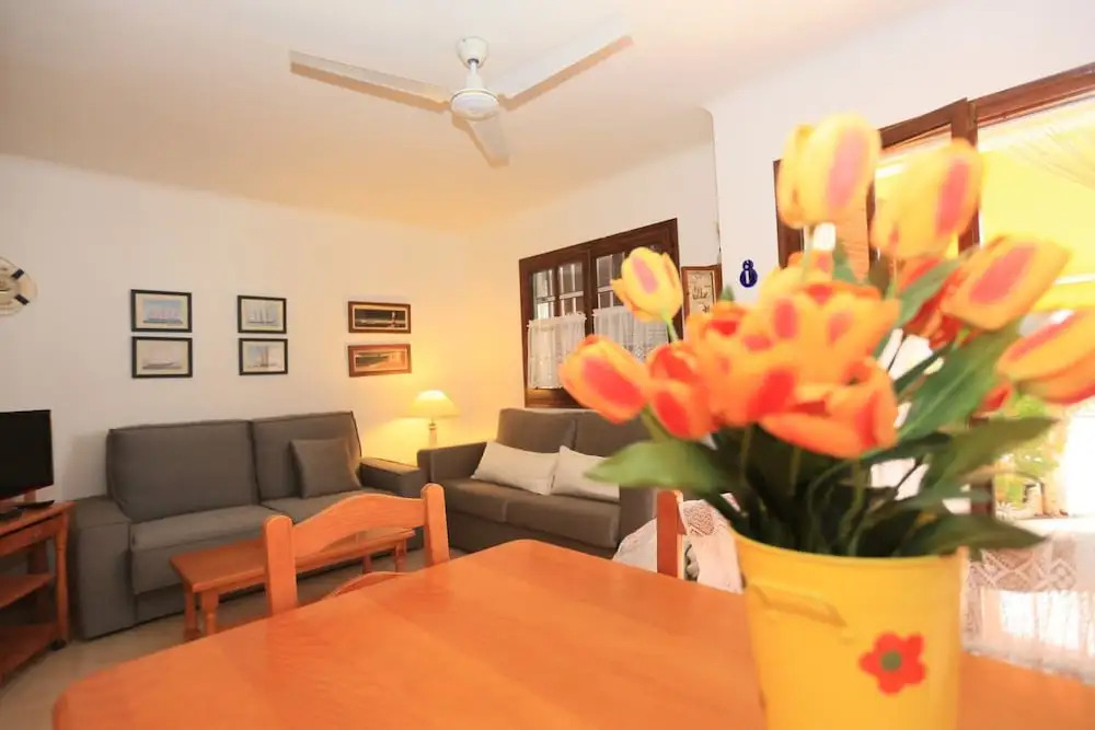 Casa Vista a la Playa Para 6 Personas en Miami Playa