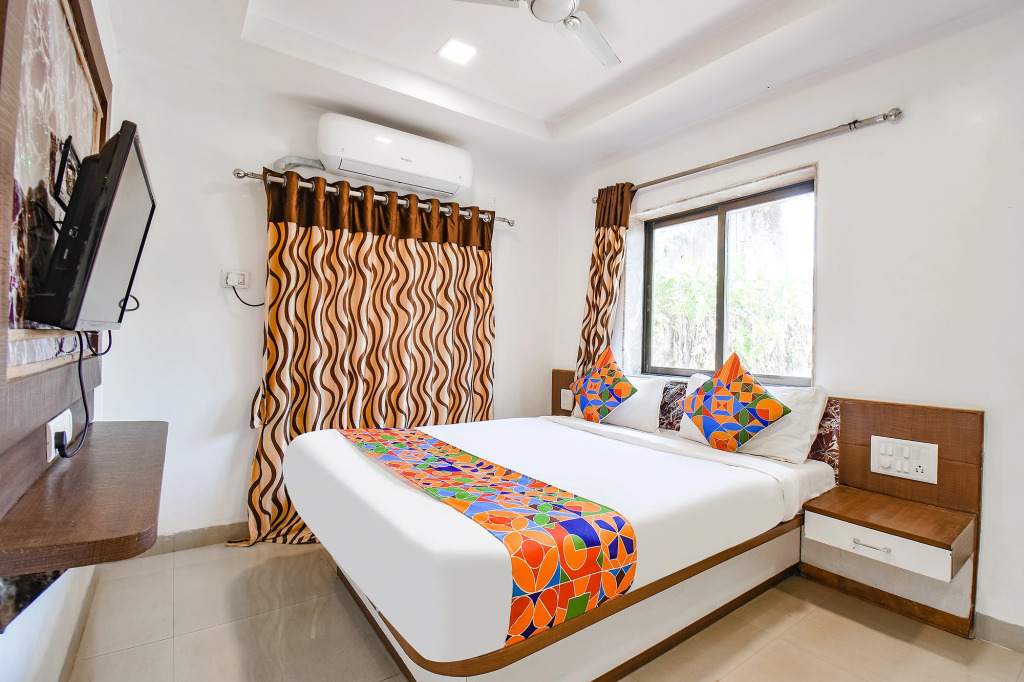 Fabhotel Bright Holidays