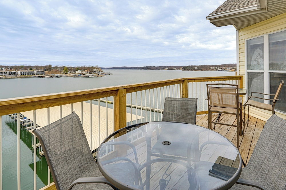 Ozark Condo W/community Pool & Beach Access
