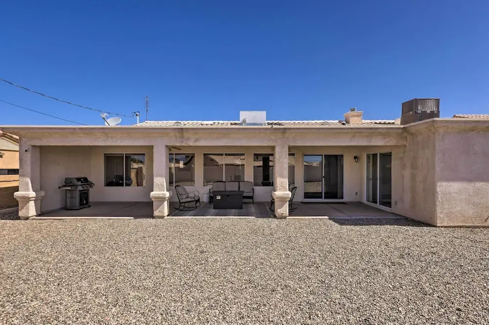 Beautiful Havasu Retreat w/ Hot Tub, Pet Friendly!