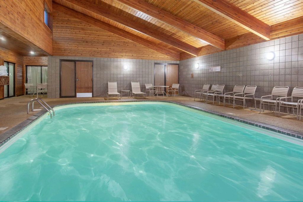 AmericInn by Wyndham Cloquet