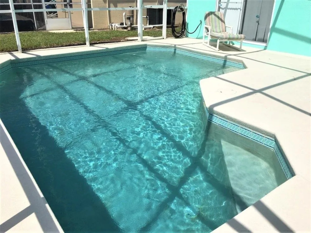 Executive 4 Bed/3 Bath/private Pool Near Disney 4 Bedroom Home