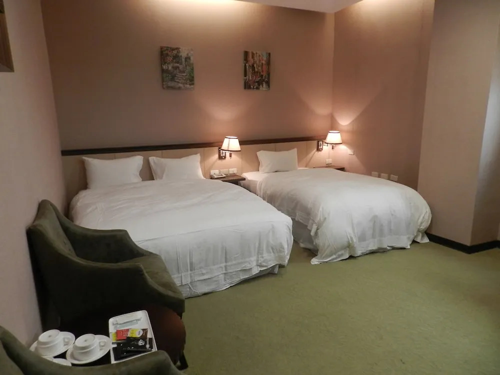 Leader Business Hotel