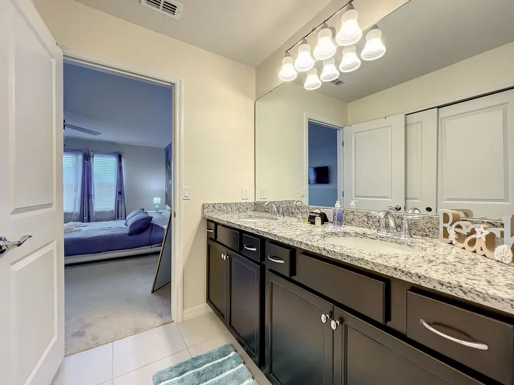 Windsor Island Vacation Pool Villa