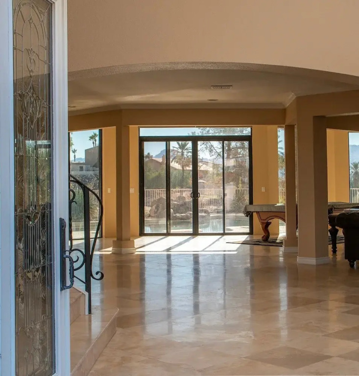 Luxury Golf Course Retreat on Hogan