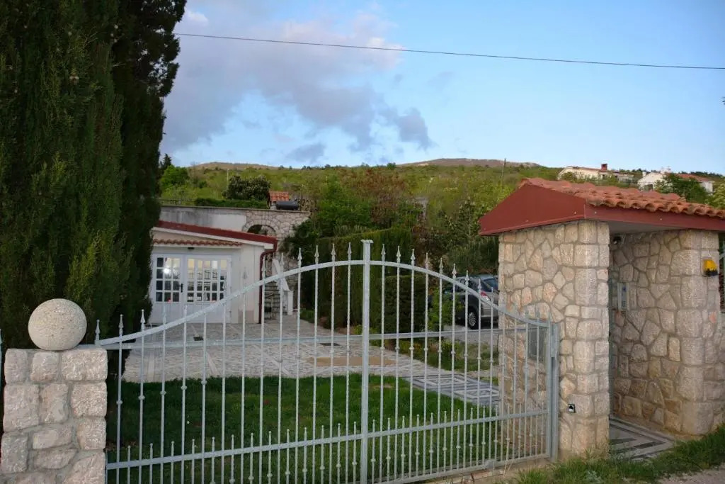 Apartments Dida moj ŠMRIKA