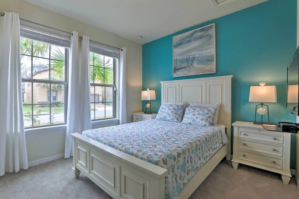 Upscale Kissimmee Retreat
