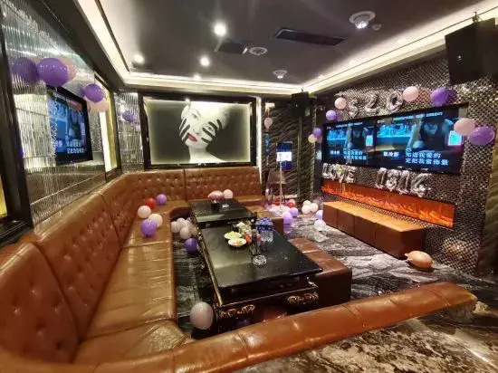 Tao Garden Automobile Boutique Hotel (Foshan China Ceramics City Shiwan Subway Station)