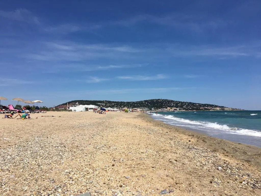 Appartement Sète, 2 pièces, 6 personnes - FR-1-338-133