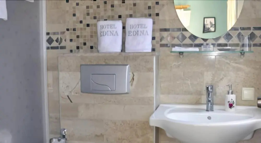 Hotel Edina Cunda